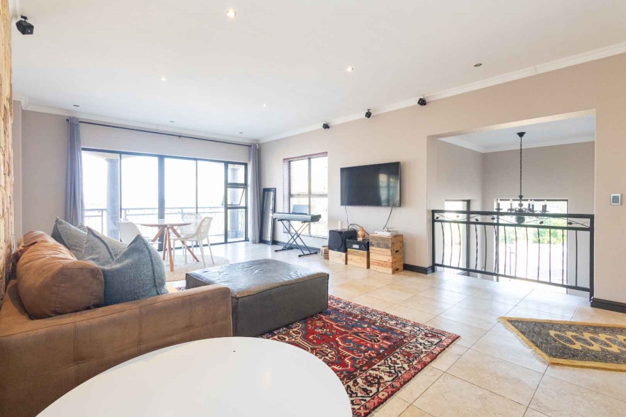 To Let 4 Bedroom Property for Rent in Ridgeworth Western Cape
